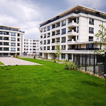 Business And Leisure Apartments In Mladost 2 With Free Garage 소피아 외부 사진