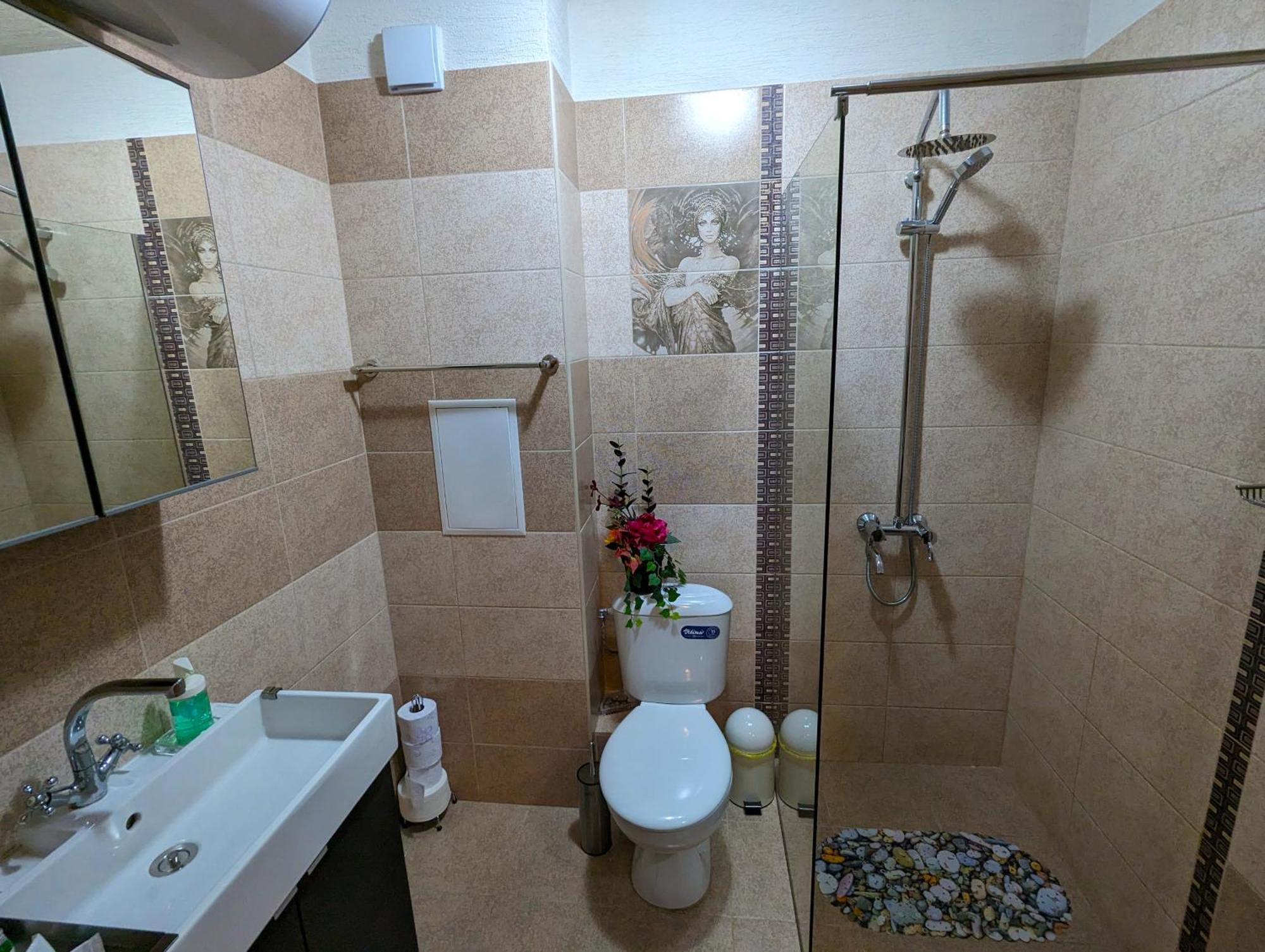 Business And Leisure Apartments In Mladost 2 With Free Garage 소피아 외부 사진